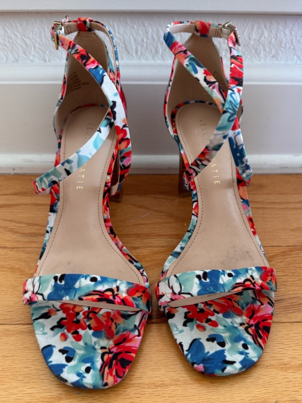 Floral Strappy Block Heel Sandals - Multicolor